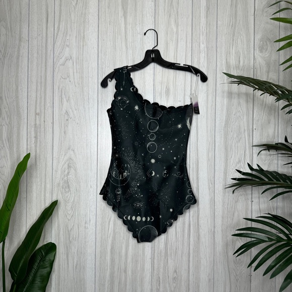 NWT Averie Stella Scalloped One Shoulder One Piece Swimsuit size S Small - Picture 3 of 11
